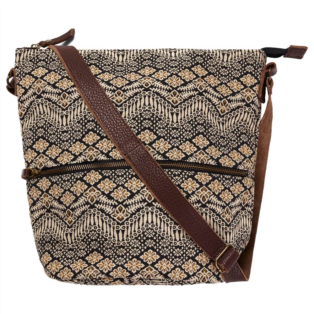 Fat Face Tia Floral Woven Cross Body Bag Black/Multi Fat Face Handbags Fat Face Tia Floral Woven Cross Body Bag Black/Multi Fat Face Handbags