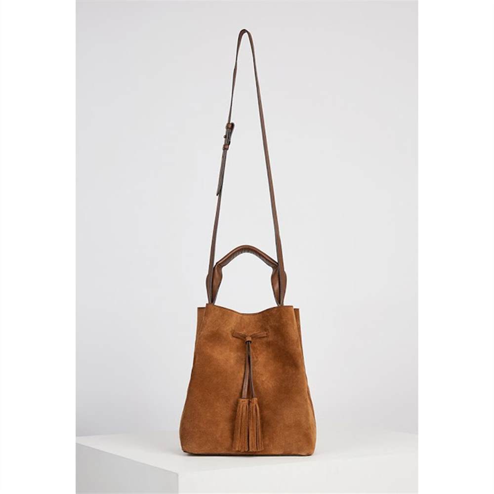 ted baker black bag with rose gold hardware : bedford signature medium top zip pocket tote brown acornGerard Darel Le Sazo Leather Bucket BagCamel Gerard Darel Handbags ted baker black bag with rose gold hardware : bedford signature medium top zip pocket tote brown acornGerard Darel Le Sazo Leather Bucket BagCamel Gerard Darel Handbags