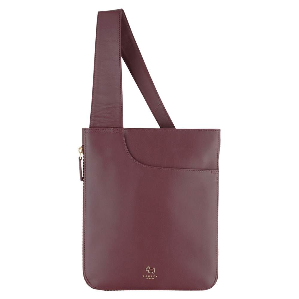 Radley Pocket Bag Leather Medium Cross Body BagBurgundy Radley Handbags Radley Pocket Bag Leather Medium Cross Body BagBurgundy Radley Handbags