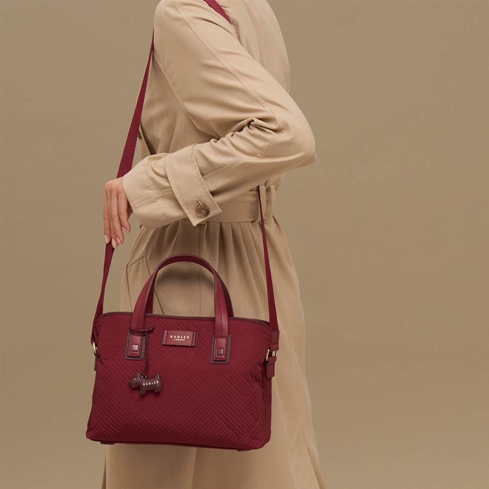 radley sale debenhams | radley leather pouch | Radley Satchel Bags Deco Stripe Quilt Medium Multi-Compartment Satchel Ink Blue radley sale debenhams | radley leather pouch | Radley Satchel Bags Deco Stripe Quilt Medium Multi-Compartment Satchel Ink Blue